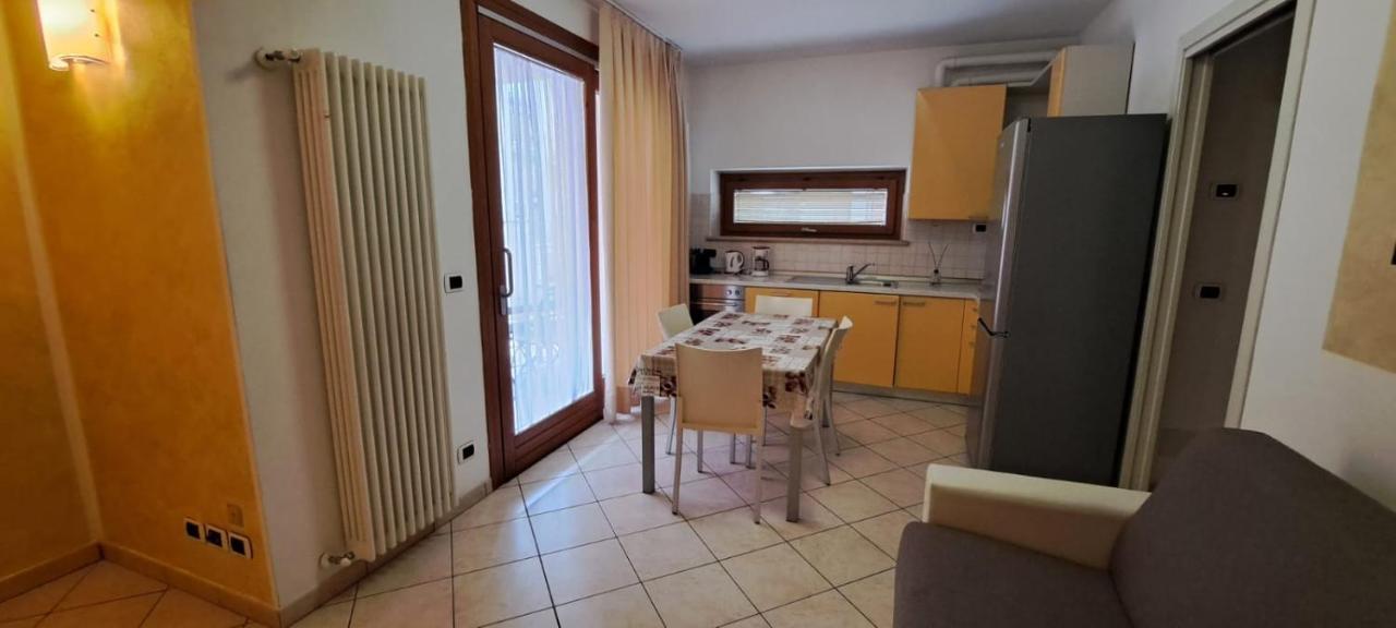 Apartments Tony In Bardolino Extérieur photo